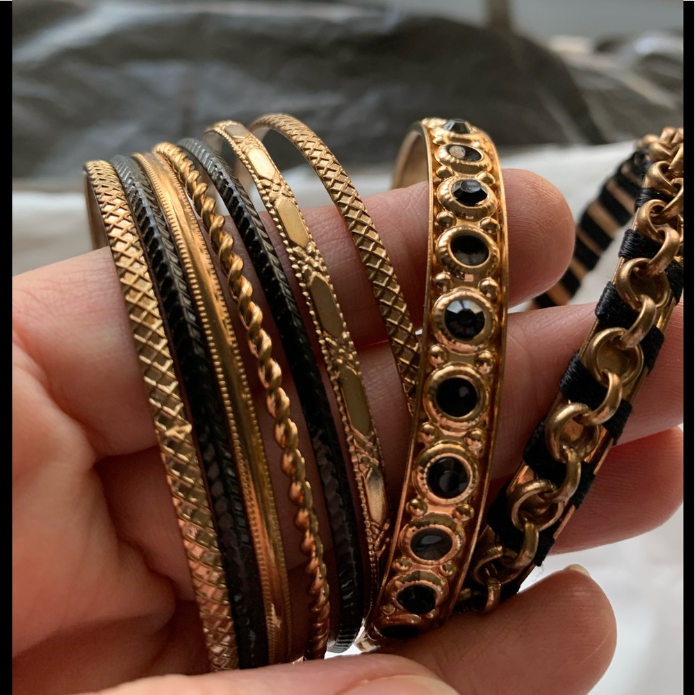 Bangle bracelets gold and black color set of 9